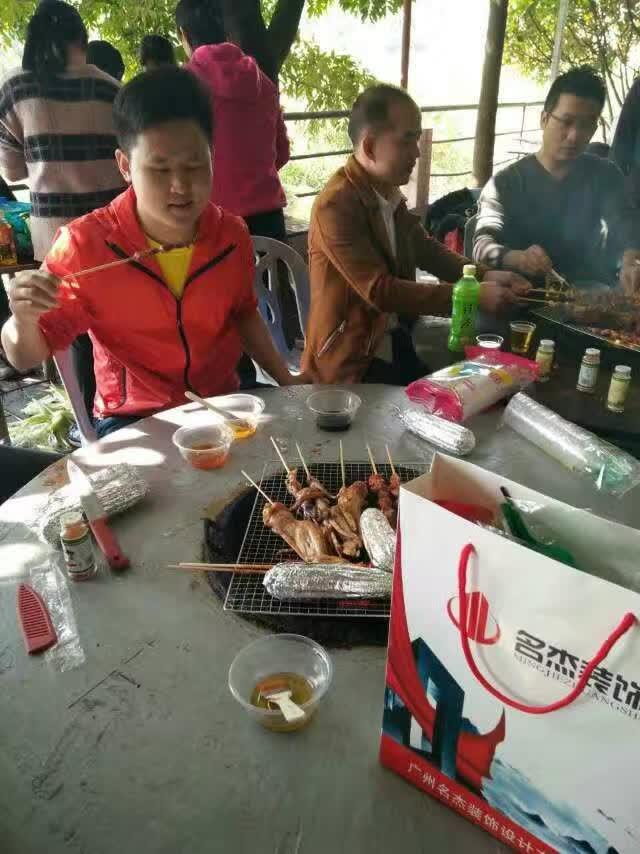 广州蜜桃一区二区精品设计公司烧烤活动.jpg