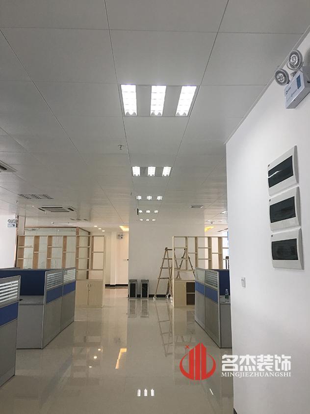 办公区蜜桃一区二区精品设计完工照.jpg