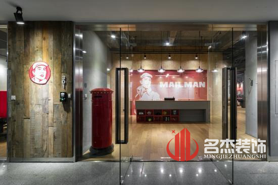工业风办公室蜜桃一区二区精品.jpg