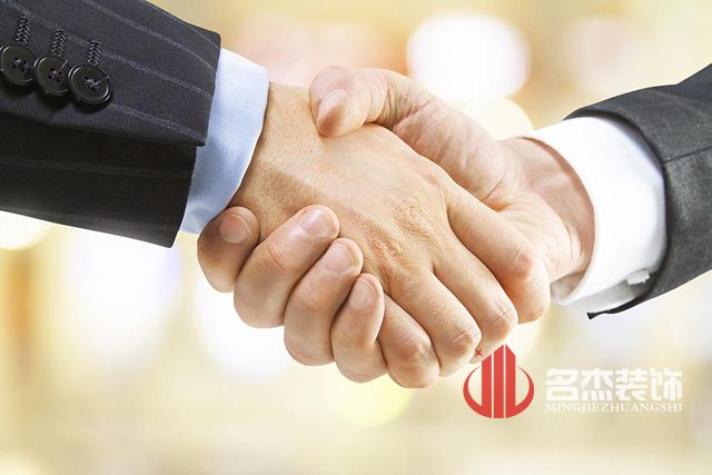 办公室蜜桃一区二区精品.jpg