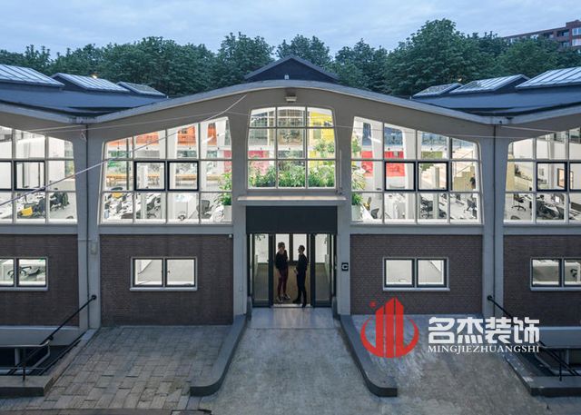 仓库办公室蜜桃一区二区精品.jpg