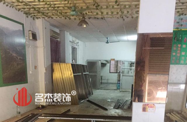 蜜桃一区二区精品材料进场.jpg