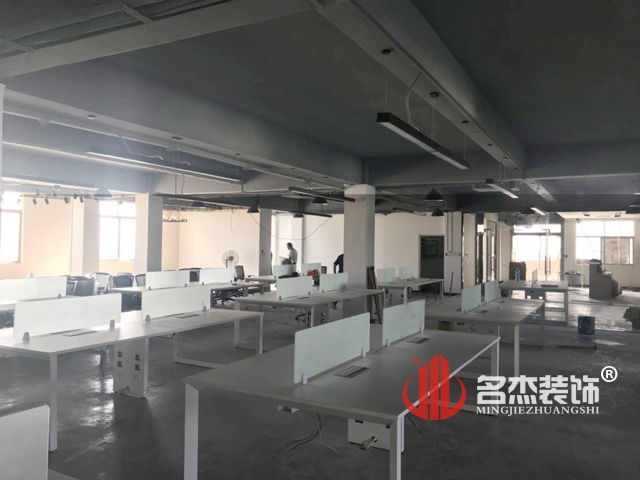 办公室蜜桃一区二区精品.jpg