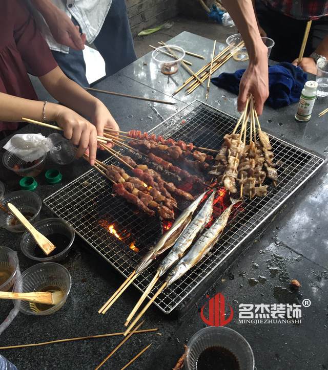 广州蜜桃一区二区精品设计公司.jpg