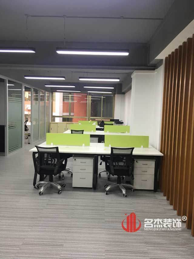 办公室蜜桃一区二区精品实景图.jpg