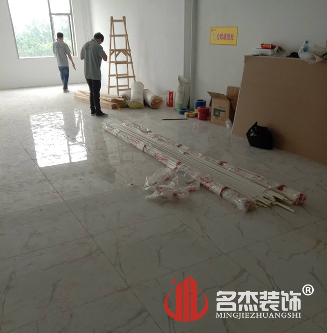 办公室蜜桃一区二区精品