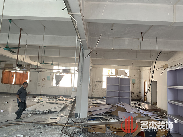 办公室蜜桃一区二区精品