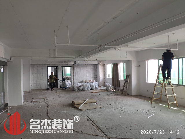 办公室蜜桃一区二区精品