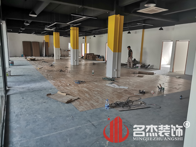 办公室蜜桃一区二区精品