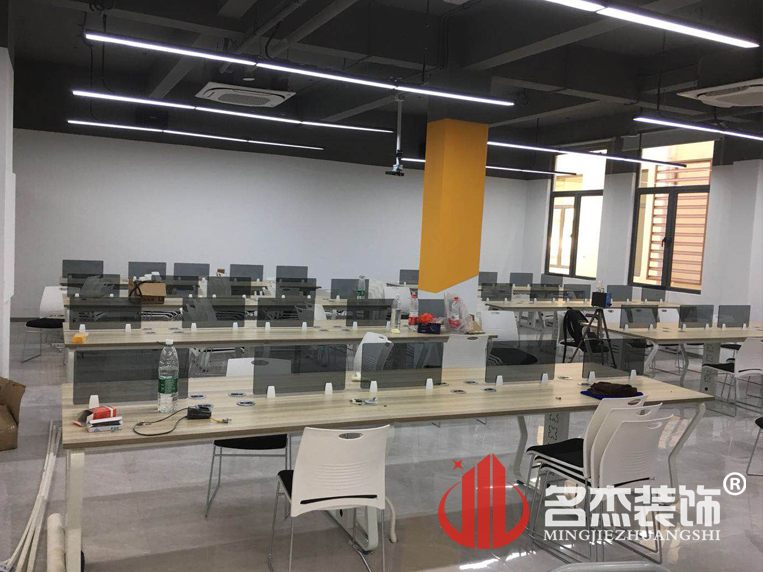 办公室蜜桃一区二区精品