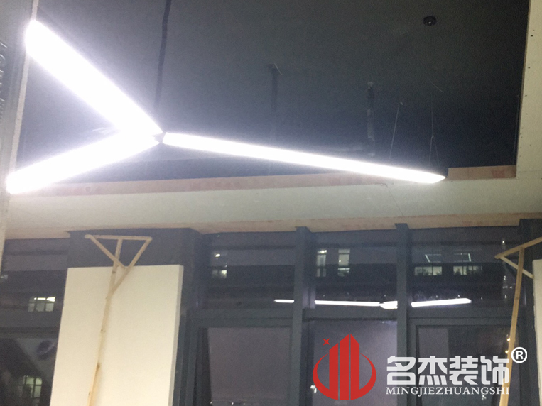 办公室蜜桃一区二区精品