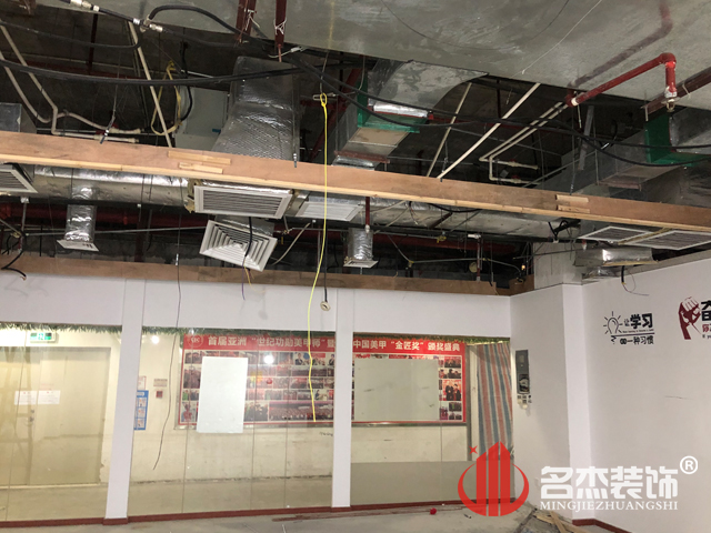 办公室蜜桃一区二区精品