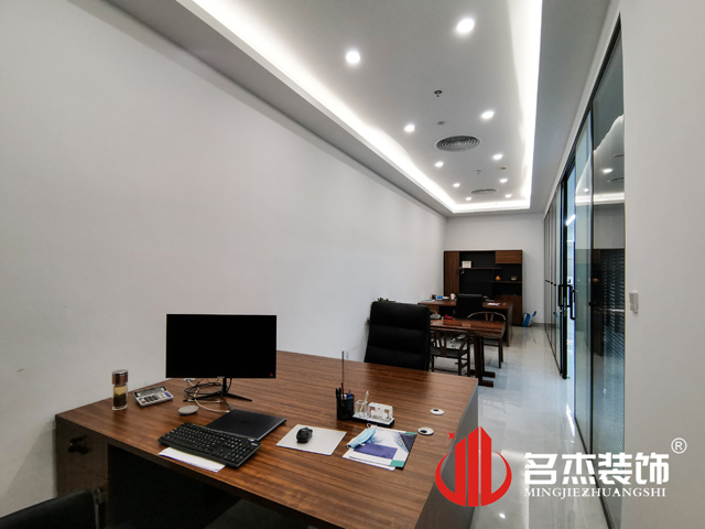 办公室蜜桃一区二区精品设计
