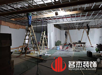 巡工地日记，斯柏美科技办公室蜜桃一区二区精品项目紧张进行中